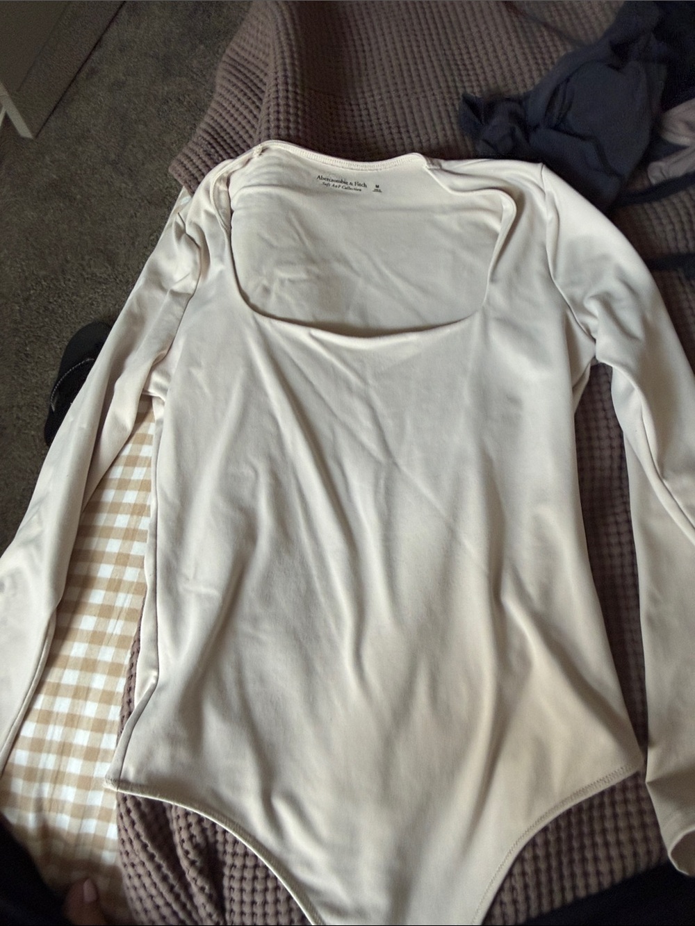Abercrombie and Fitch Women's Cream Long-Sleeve Scoop Neck Bodysuit